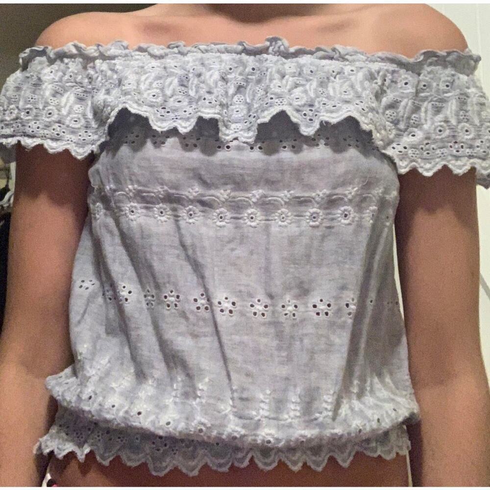 American Eagle eyelet shoulder -off shoulder blue gray top, women's size XXS